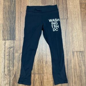Lululemon Wunder Under Cropped Black Washington DC Athletic Leggings sz 2